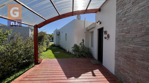 Casa En Piriápolis (punta Colorada) Ref. 5481 0