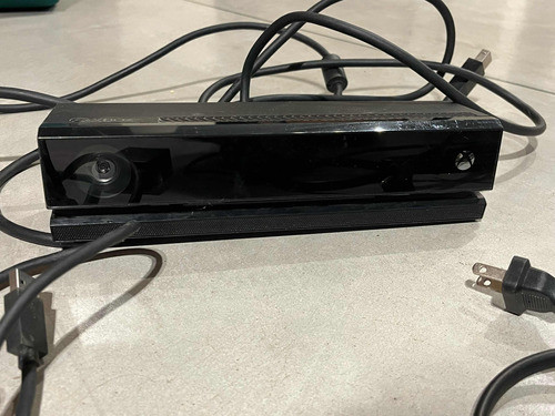 Kinect V2 Kit Completo Adaptador Pc Y Xbox 360/one. Usada 1