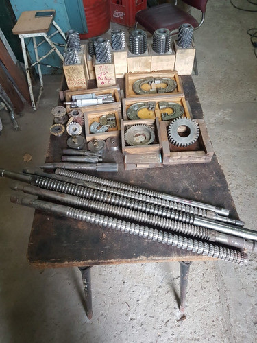 Creadores De Engranajes Y Mas Lote V.ballester 0