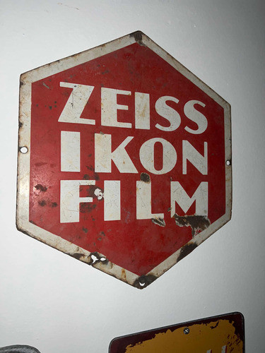 Cartel Enlozado Zeiss Ikon Film 0
