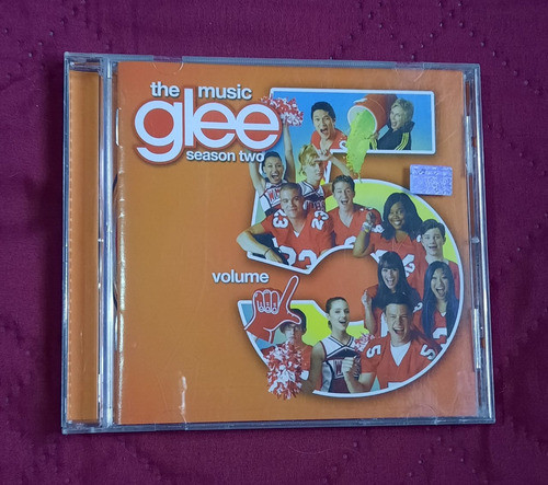 Glee: The Music, Volume 5 1