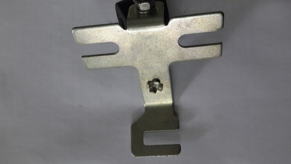 Soporte De Escape Trasero De Renault Clio 2 1 Soporte De Escape Trasero De Renault Clio 2 1