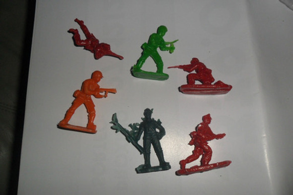 Soldaditos Soldados Ejercito Militar Armas Uniforme Guerra 0
