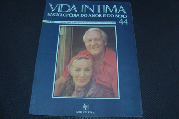 Fasciculo Vida Intima 44 / Aborto Moral Religiao Striptease 0