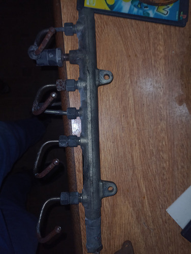 Rampa Inyección Bosh 042048 L4 5 Cilindros 1