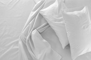 2 Almohada Blanca O Color 25x40 Relleno Vellon Siliconado 1