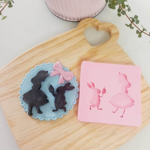 Molde De Silicone Silhueta Alice E Coelho 1