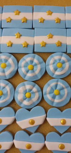 Aplique Porcelana Fría Escarapela Argentina X 30 1