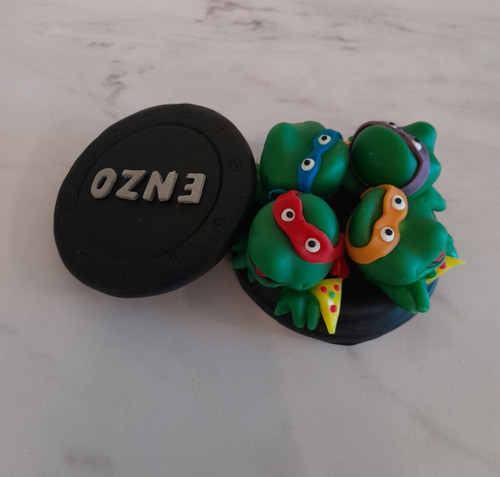 Adorno Para Tortas De Las Tortugas Ninjas En Porcelana Fria 1