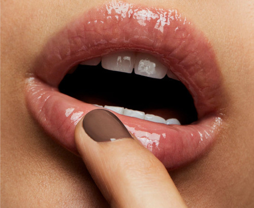 Bálsamo Brillo Labial Voluminizador Hidratante Coco Laca 1