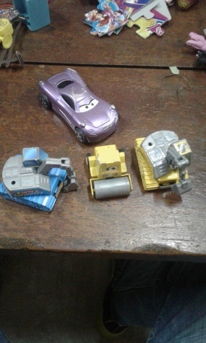 Disney Pixar Bulldog Maquina Vial Pala Excavadora Cars Auto 0