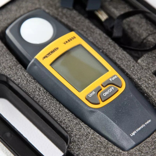 Luxometro Digital Protomax Va8050 Rango 90000 Lux - 8300 Ftc 1