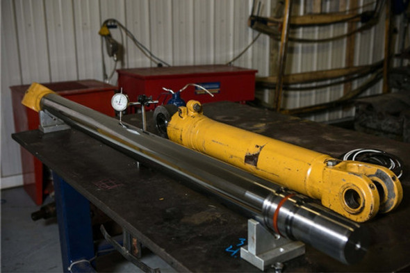 Reparación De Vástago De Cilindro Hidráulico 1