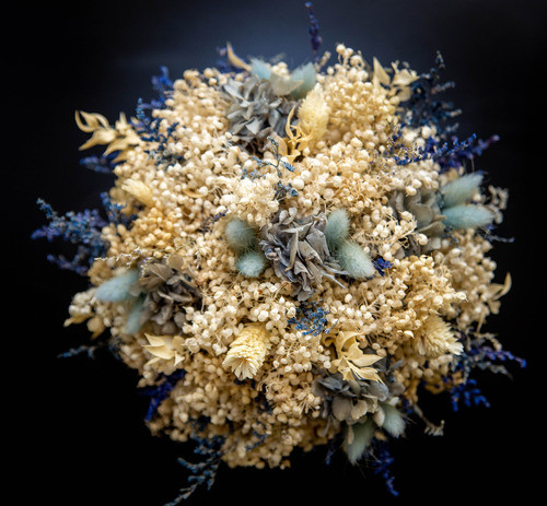 Arreglo Flores Preservadas Hortensias Y Colitas De Vizón 1