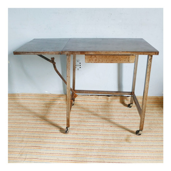 Mesa Industrial Con Ruedas Y Extensible Con Cajon De Metal 1
