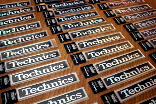 8 Adesivos Technics Importados 0