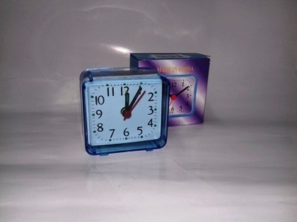 Reloj Despertador Con Alarma Analogico Cuartz 1 Pila Aa X10$ 0