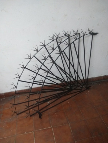 Reja Abanico De 1.00x1.00 Con Pinches, Seguridad Color Negro 1 Reja Abanico De 1.00x1.00 Con Pinches, Seguridad Color Negro 1