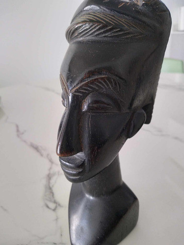 Escultura De Madera Ebano 0