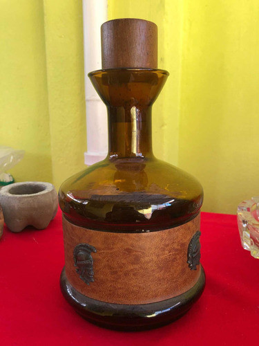 Botellón Con Copas Vintage 1