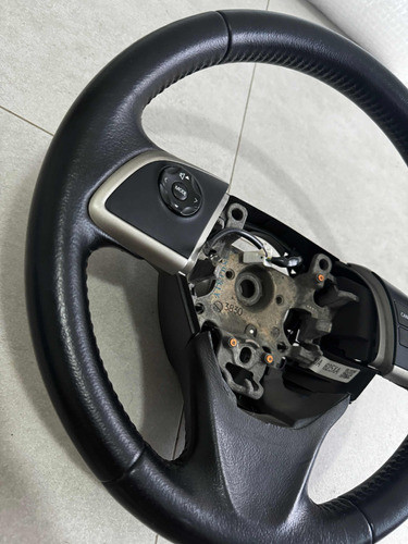 Volante Com Comandos Mitsubishi Outlander 2014 2015 2016 1