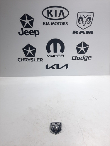 Insignia Emblema Frente Dodge Ram 02-05 Original Mopar 1