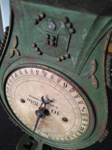 Antigua Balanza De Mesa Alemana 0