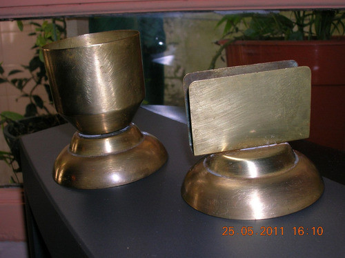 Antiguo Par De Porta Cigarrillos Y Porta Fosforos En Bronce 0