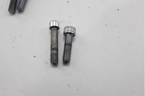 Kit Parafuso Mesa Yamaha R6 2008 (15) 1