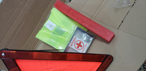 Kit Para Auto De Señalizacion 1