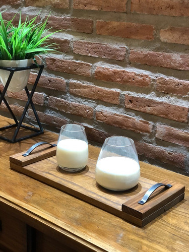 Bandeja Con Tiradores De Hierro 1