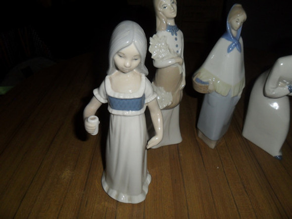 Lote De 4 Damitas Porcelana Rex España Hermosa Coleccion 1