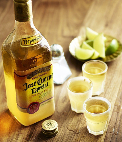 Tequila Jose Cuervo Dorado 750 Ml - Perez Tienda - 1