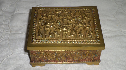 Antigua Caja Alhajero De Bronce Finamente Labrado Pesado 0