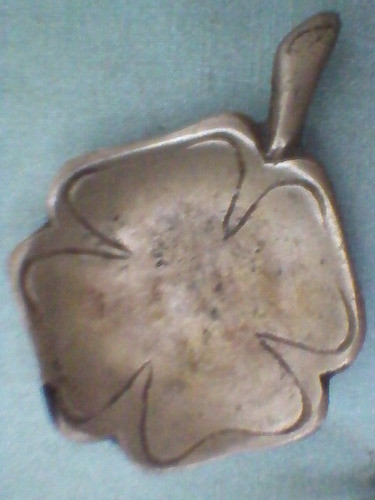 Cenicero Pequeño De Bronce Macizo De 6 Cm. S/ Mercadoenvios. 0