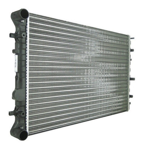 Radiador De Agua Vw Gol / Saveiro G5 - G6 - G7 Con Aire 0