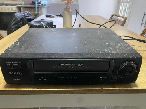 Video Cassetera Con Convertidor A Hdmi Y Lote Vhs 0