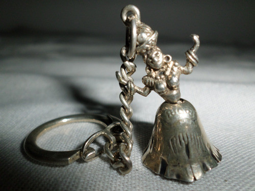Antiguo Llavero Mujer Brasil Estilo Campanita De Plata 925 0