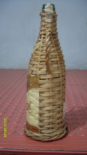 Botella De Vino Especial  Cabrini  Licoroso Para Misa Vacio 1