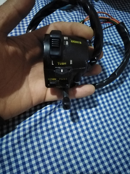Comando Izquierda Kawasaki Kh 250, Kh 400 Comando De Luz 0