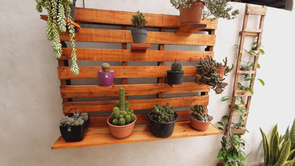 Macetero Madera Reciclada Pallet Jardin Vertical 1