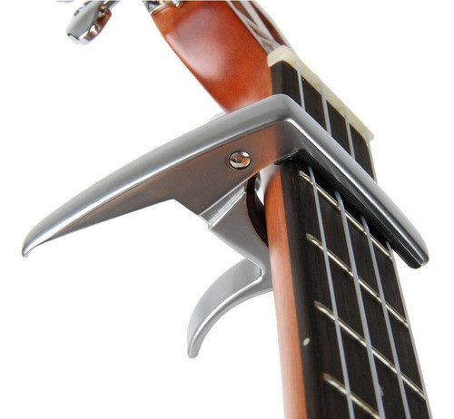 Capodastro Fzone Fc-82 Para Ukelele Tipo Pinza 1