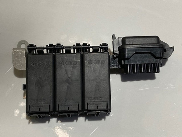 Fusiblera Caja Fusibles Bateria Vw Fox / Suran Original 1