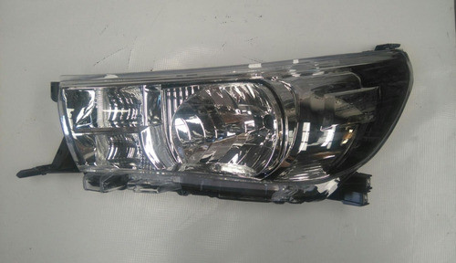 Optica Izquierda Toyota Hilux  2015+ 1
