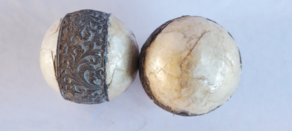 154: Par De Bolas Em Madre Perola 1