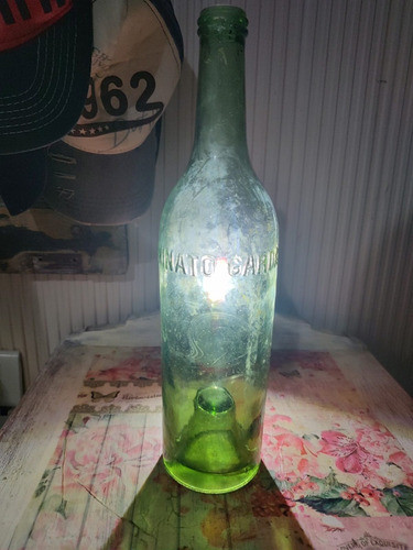 Antigua Botella Vacía De Chinato Garda 0