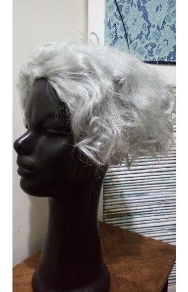 Peluca Gris Perla Anime By La Parti Wigs! 1
