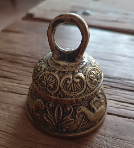 Campana Del Santuario. Bronce Macizo Antigua Labrada. 0