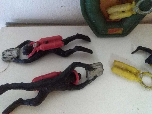 Lote Soldaditos Buceo Hombres Rana Bote Goma Buzos Antiguos 1