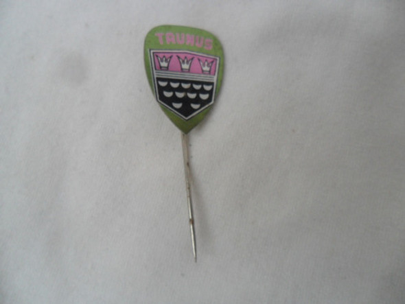 Antiguo Pin Publicitario Ford Taunus 17m 20m Aleman Insignia 1 Antiguo Pin Publicitario Ford Taunus 17m 20m Aleman Insignia 1